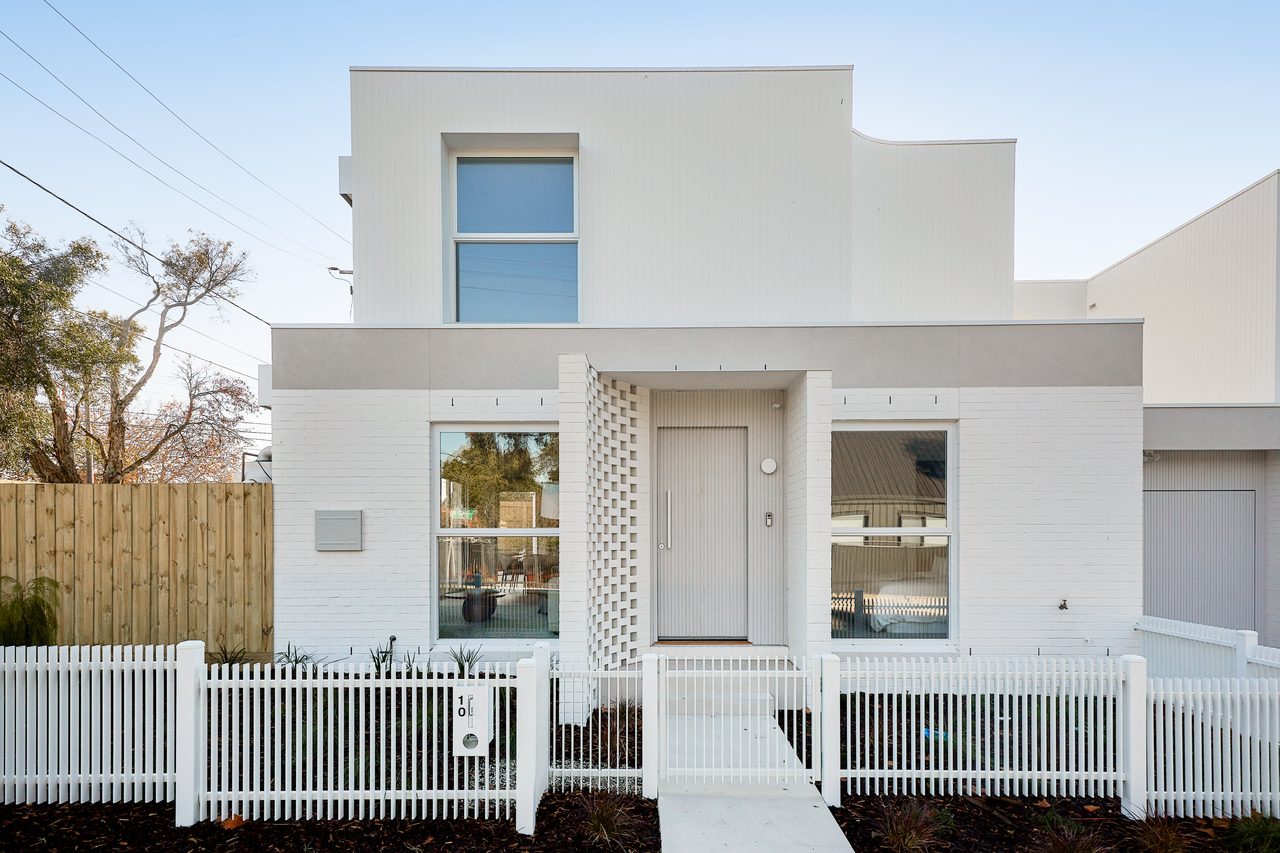 10 Rowe Street, Alphington