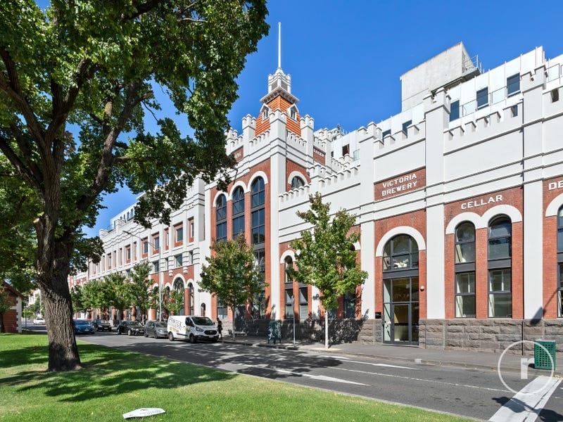 211 / 162 Albert Street, East Melbourne